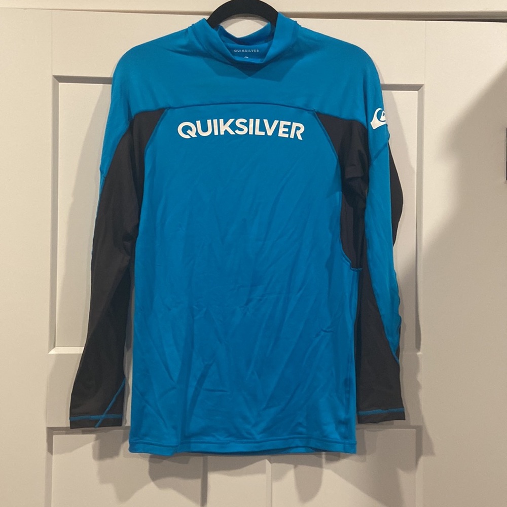 Quicksilver long sleeve rash guard surfing swimming beach ocean pool large boys